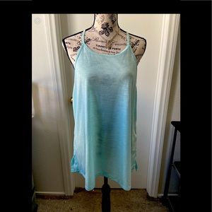 Under armor women’s workout tank